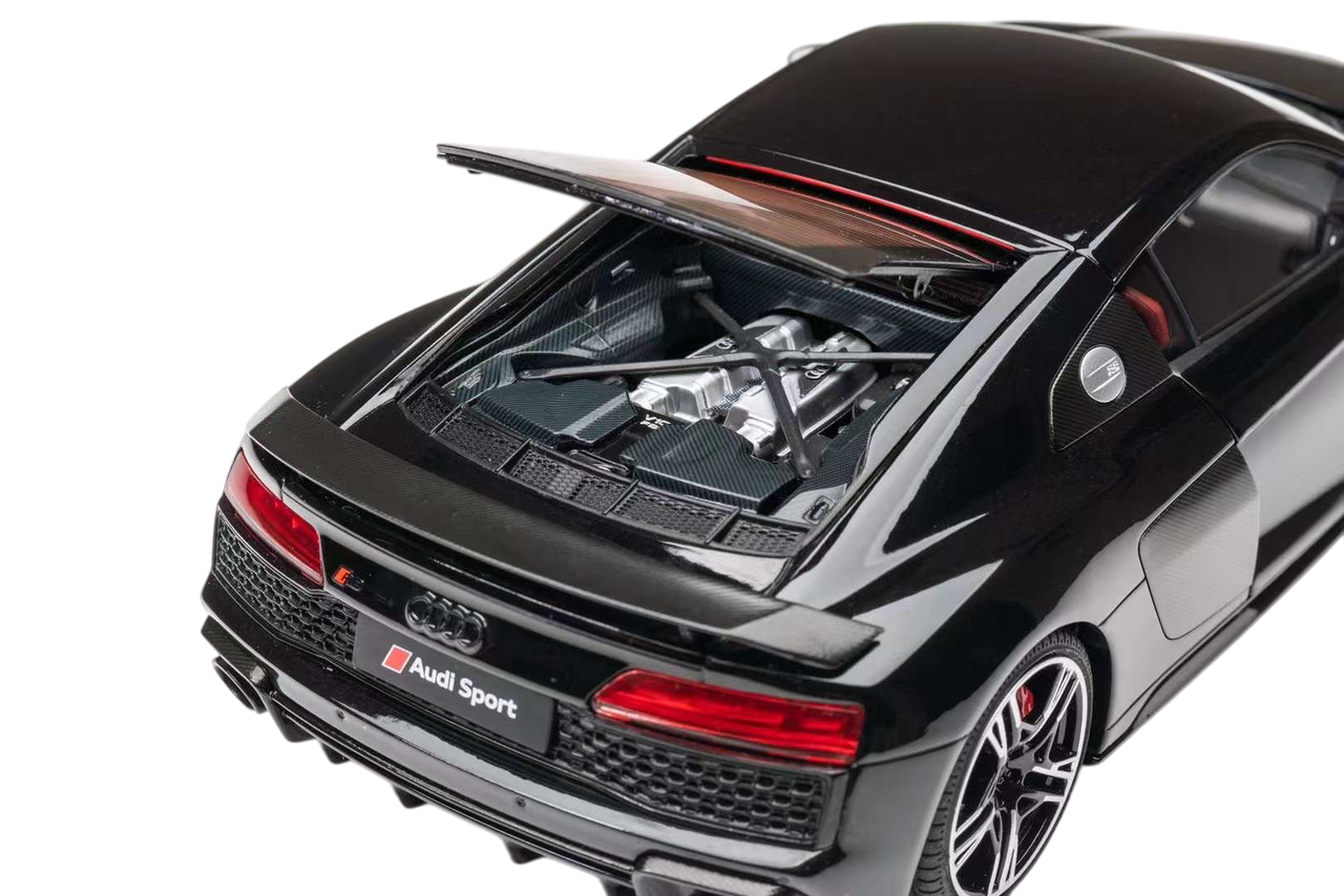 Audi R8 V10 Performance 1:18