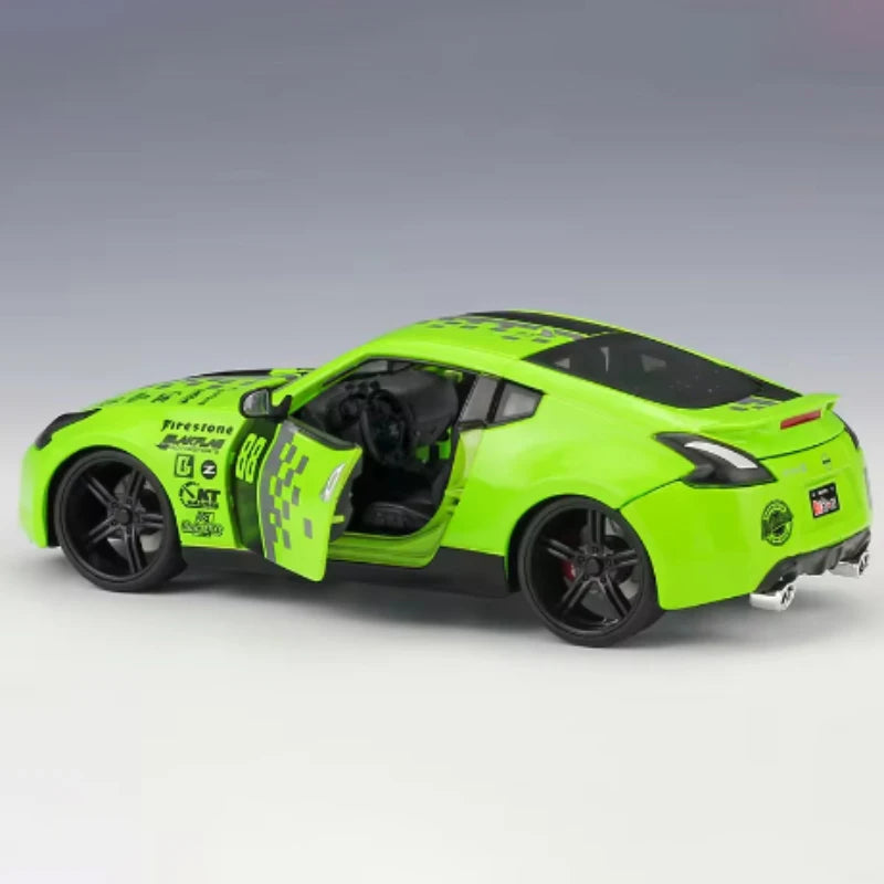 Nissan 370Z 1:18