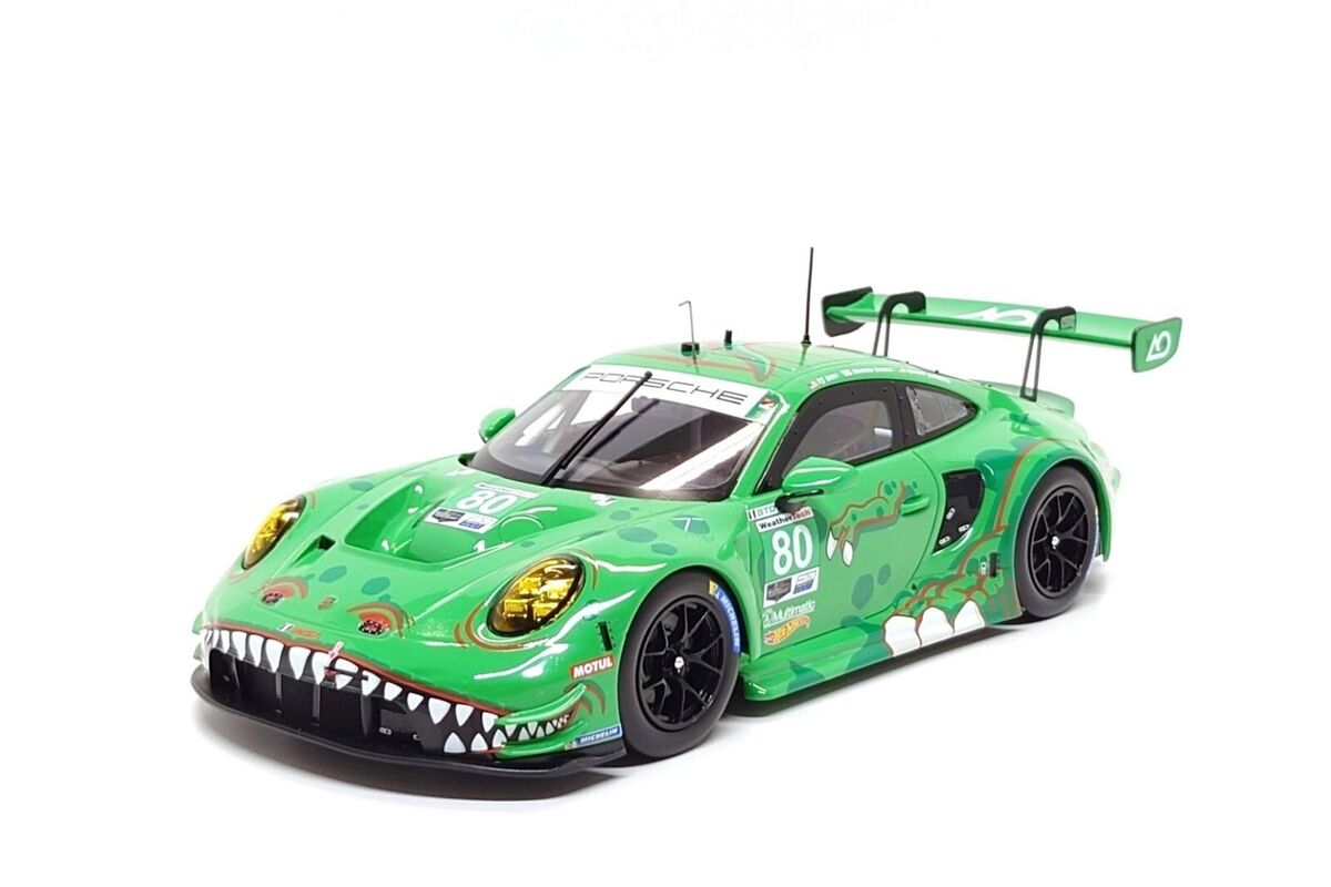 Porsche 911 GT3 R REXY Racing 1:18