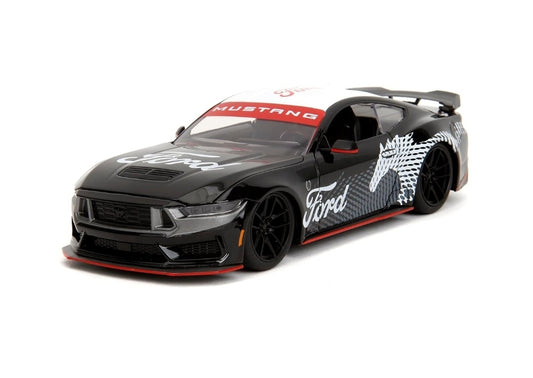 Mustang Dark Horse 1:18