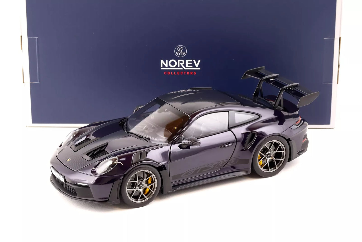 Porsche 911 GT3 RS 1:18