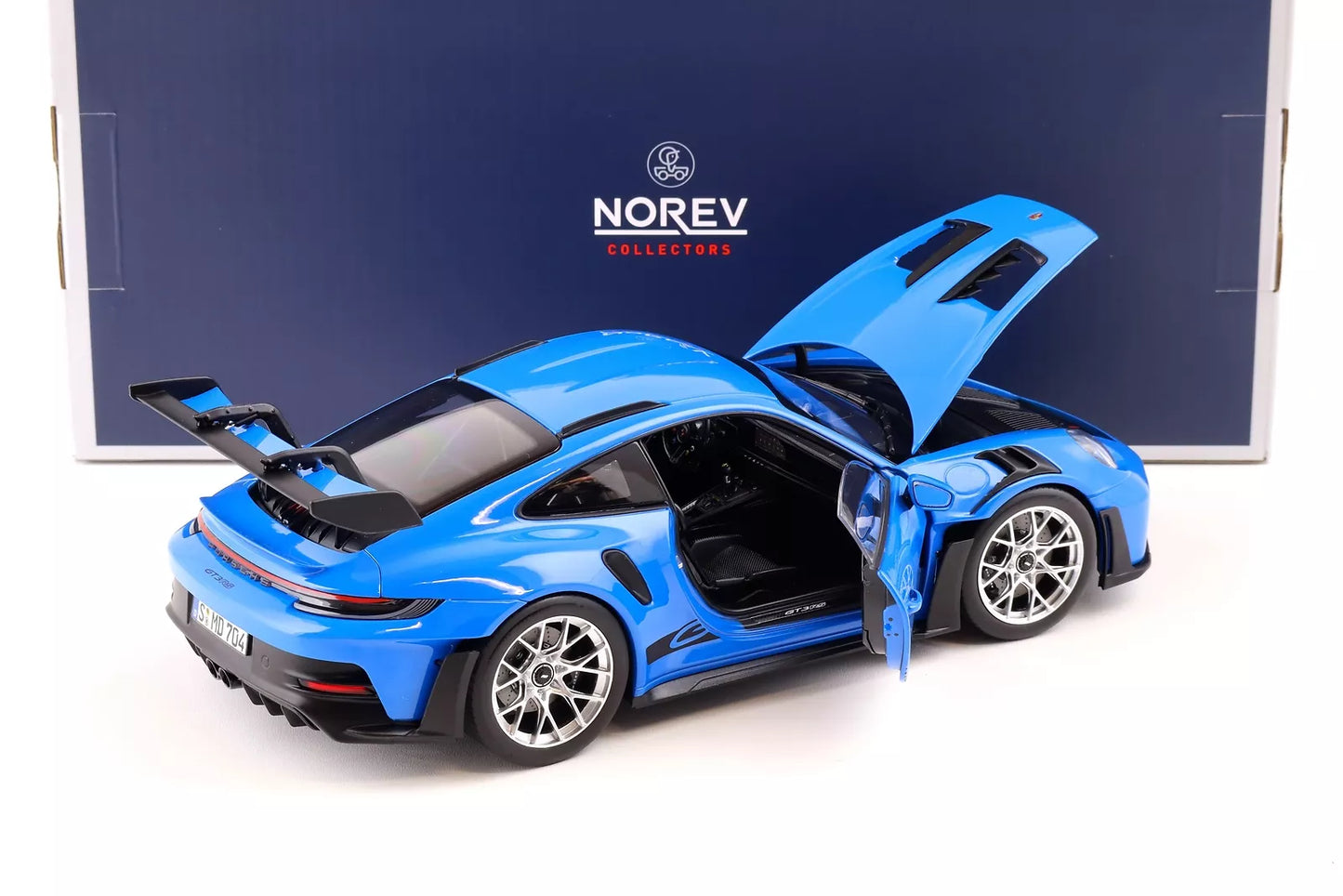 Porsche 911 GT3 RS 1:18