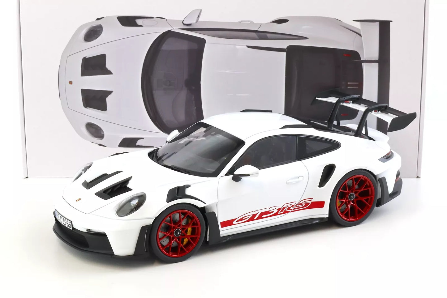 Porsche 911 GT3 RS 1:18